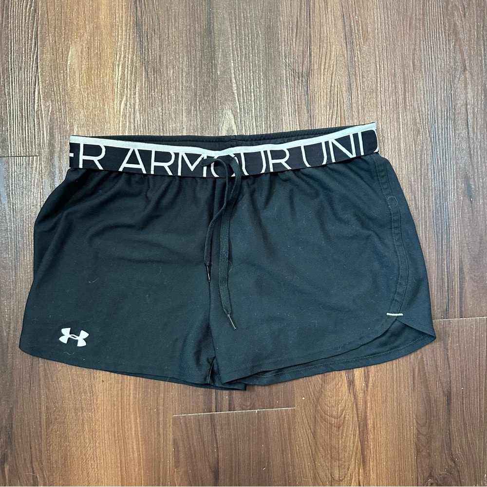 Under Armour Black Play Up Shorts size Medium